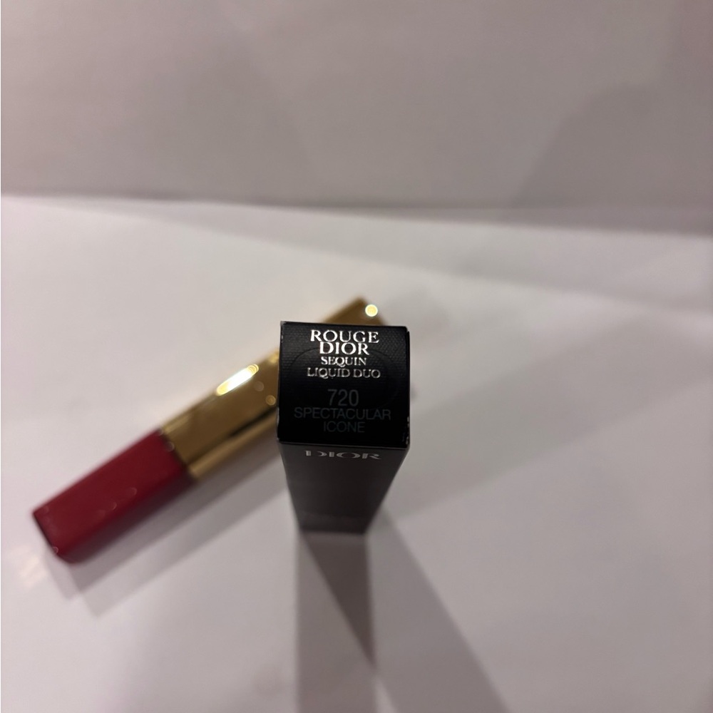Dior - Picture 2 of 2